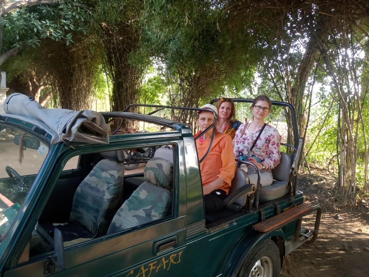 Khajuraho Dreams Homestay Eksteriør bilde