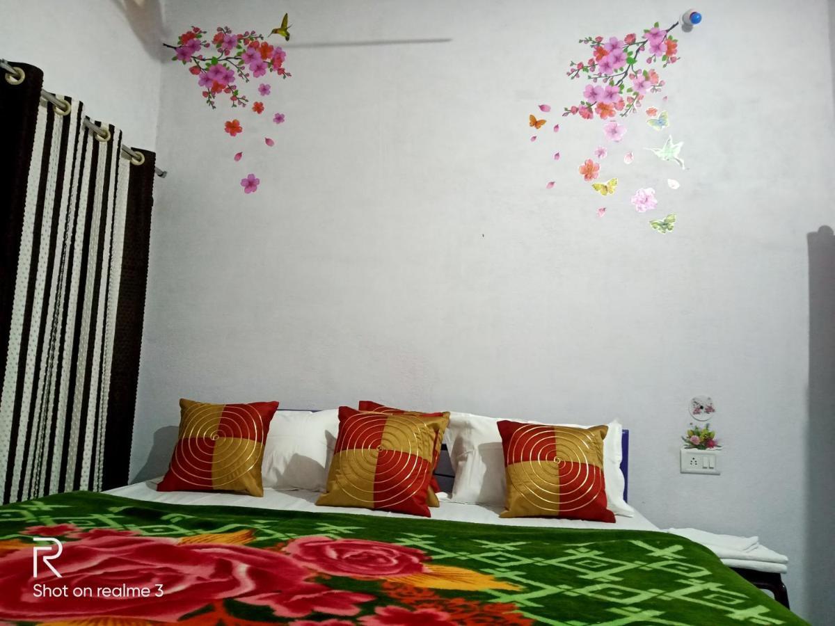 Khajuraho Dreams Homestay Eksteriør bilde